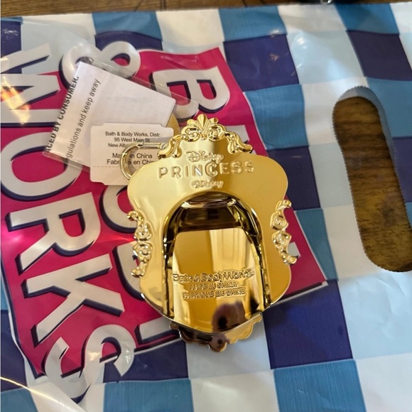 Bath and body works Disney princess belle pocketbac - Picture 3 of 5